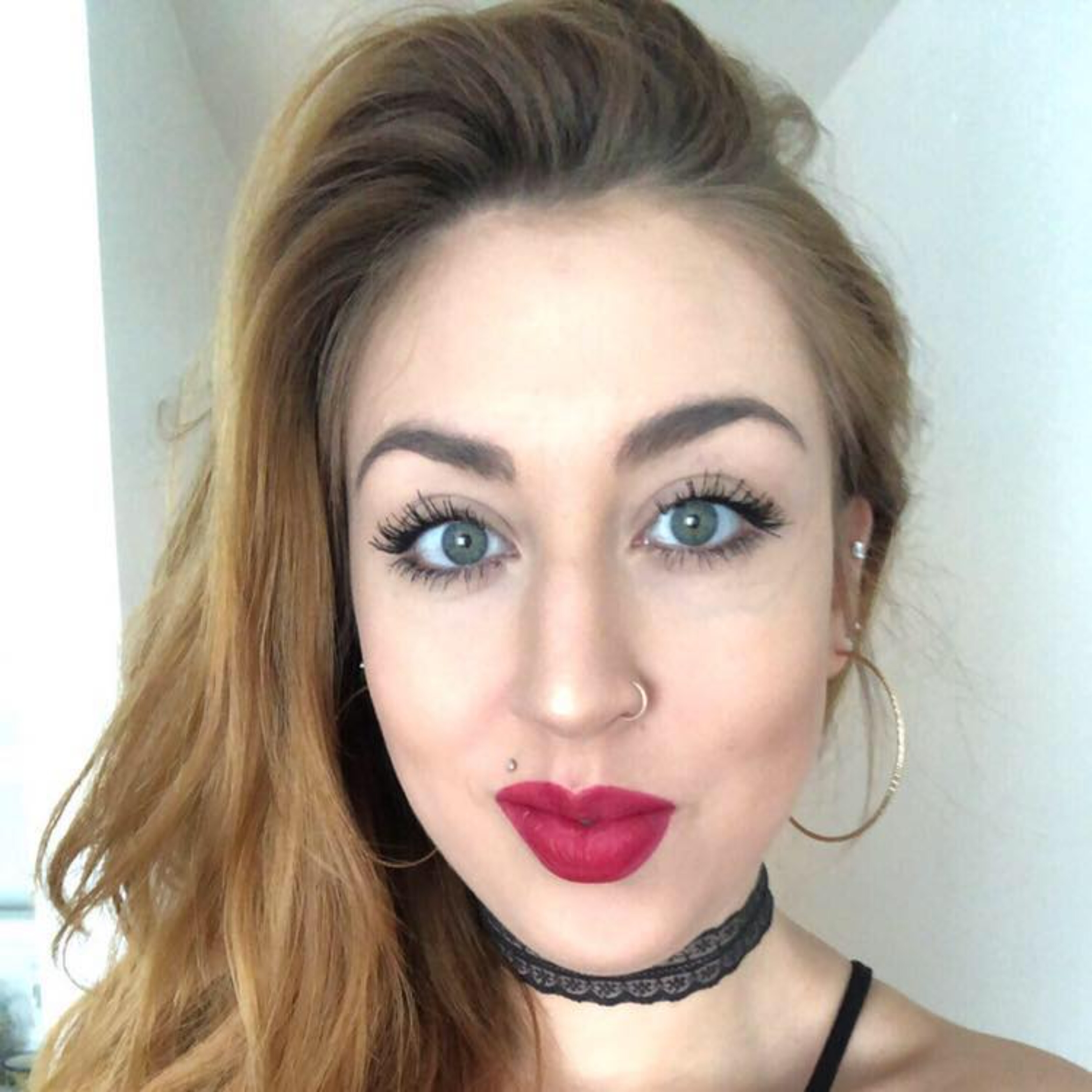 Kiss.Babe