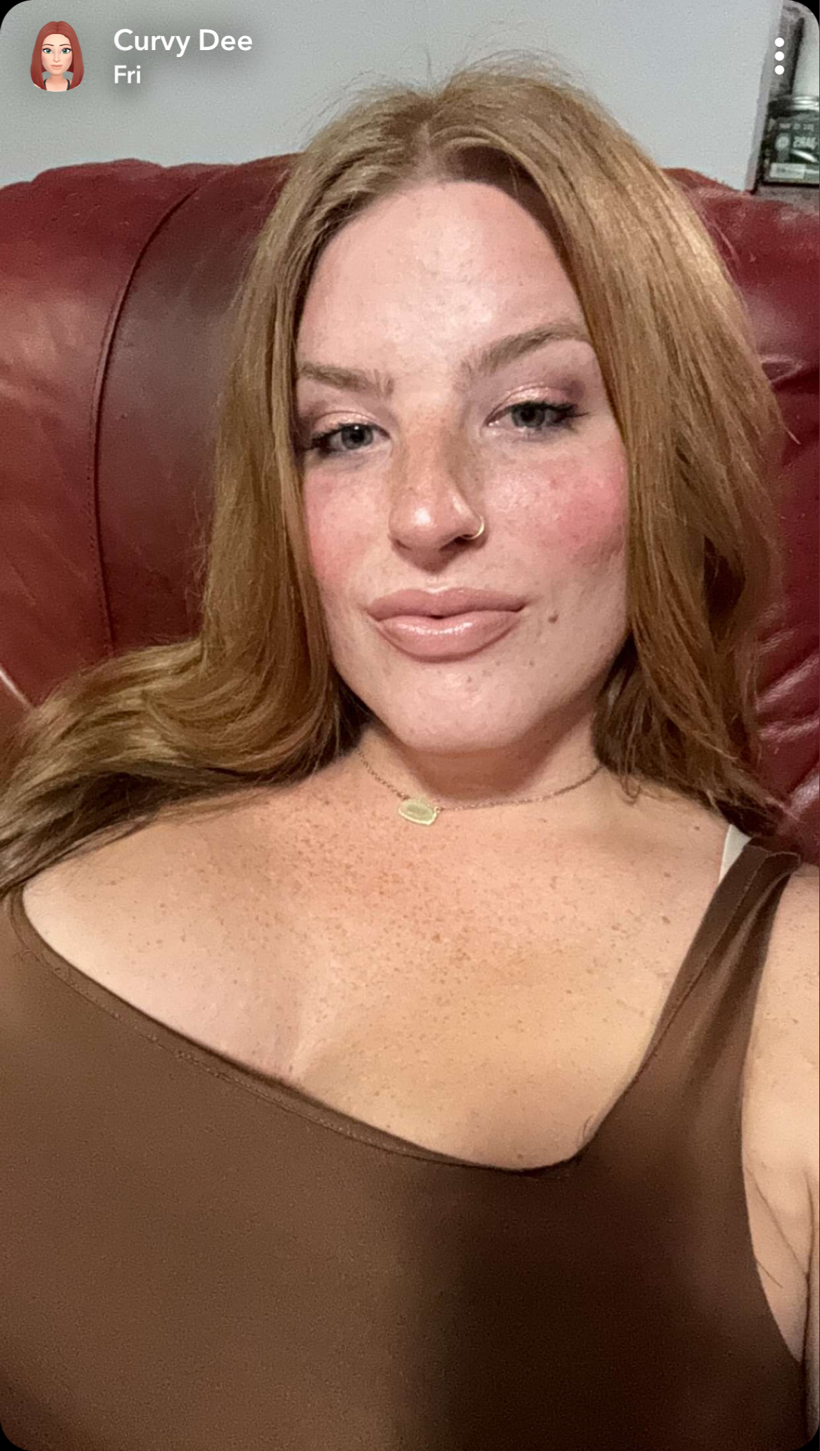Curvy_Dee