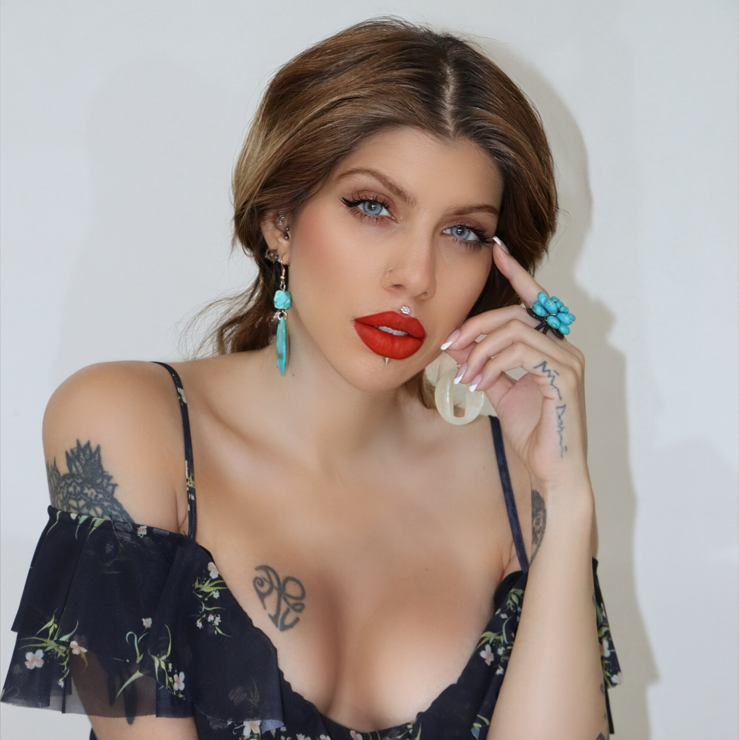 💎𝘋𝘰𝘮𝘪𝘯𝘢𝘵𝘳𝘪𝘹 𝘙𝘪𝘵𝘢 15.3K FANS