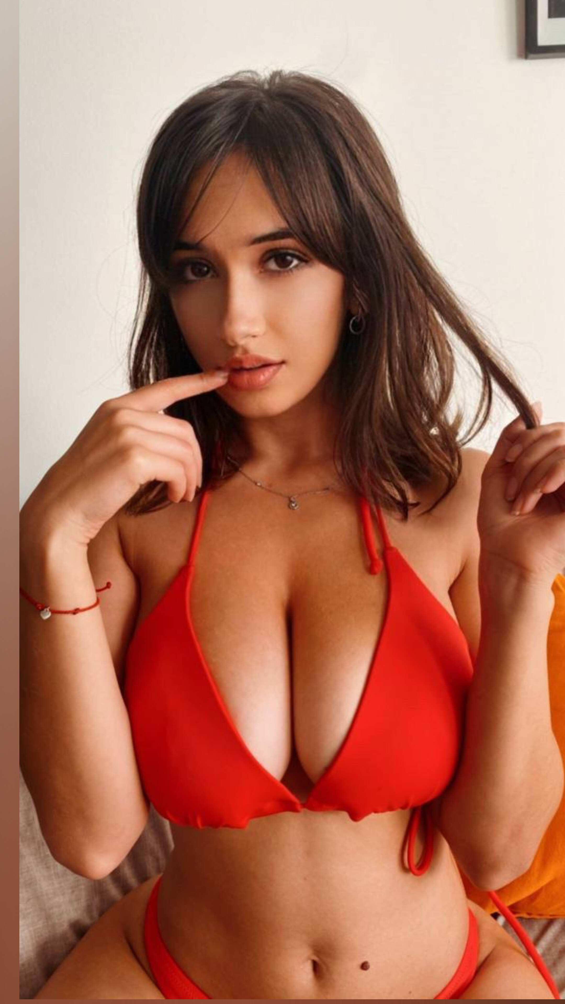Miss Kriss 18+🍓
