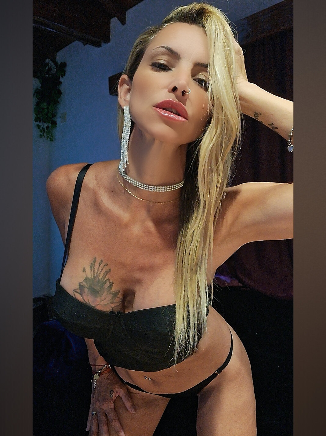 📩ꜱᴇxᴛɪɴɢ 😈ᴄᴏꜱᴛᴜᴍ👅ᴠᴄ